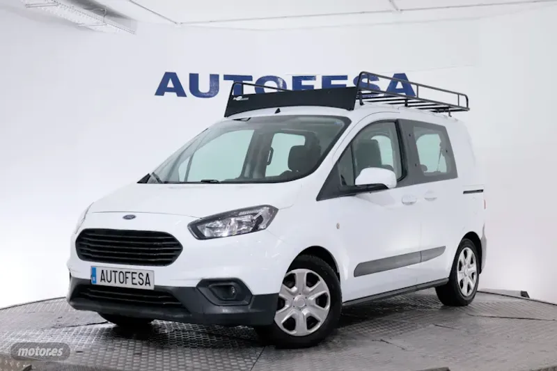 Ford Transit Courier KOMBI 1.5 TDCI TREND 75CV 5P # IVA DEDUCIBLE, de 2019 con 64.000 Km por 11.850 ...