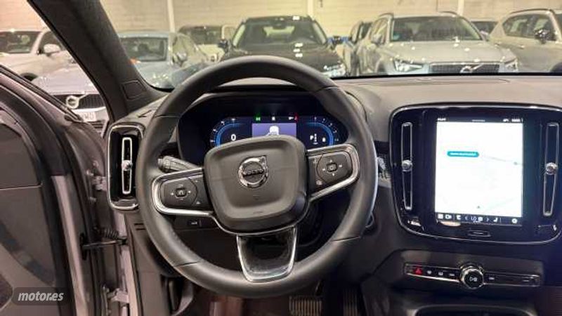 Volvo XC40 - foto 10
