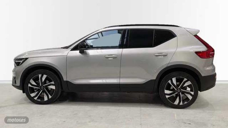 Volvo XC40 - foto 3