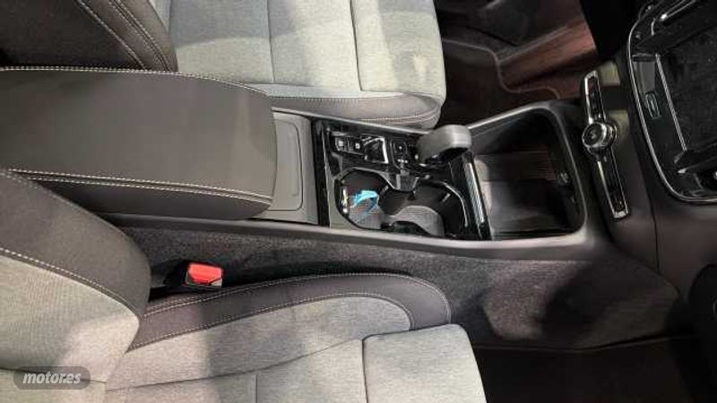 Volvo XC40 - foto 47