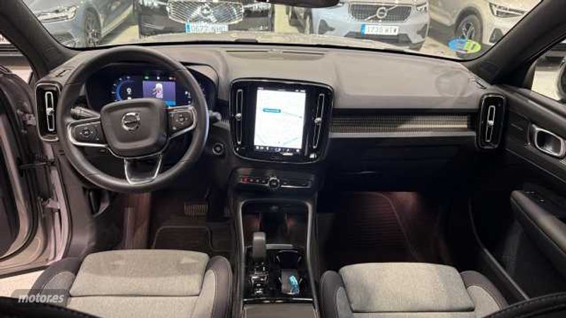 Volvo XC40 - foto 5