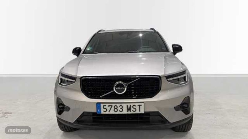 Volvo XC40 - foto 8