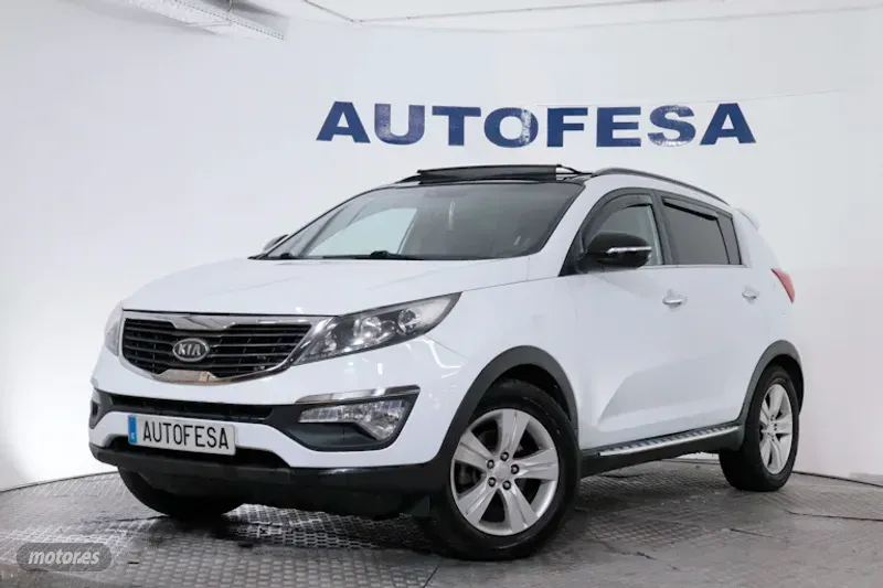Kia Sportage 1.7 CRDI DRIVE 115CV 4X2 5P # TECHO PANORAMICO ELE,ESTRIBOS de 2011 con 148.800 Km por ...
