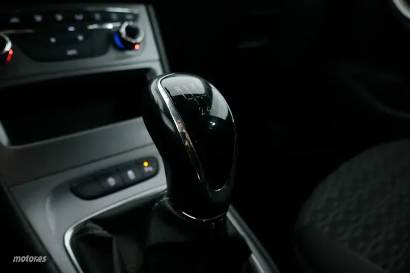 Opel Astra - foto 13