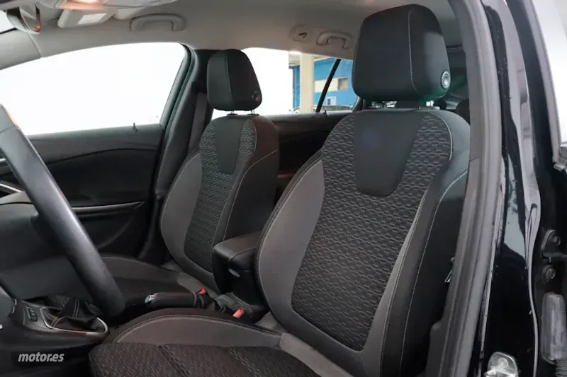 Opel Astra - foto 16