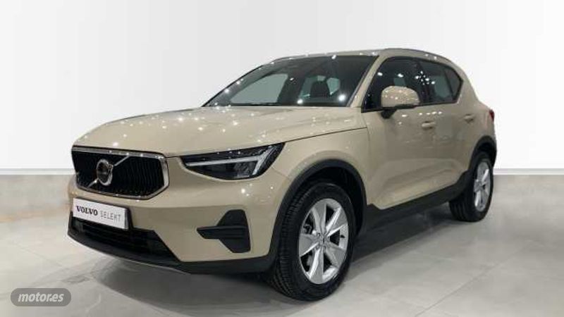 Volvo XC40 XC40 Core, B3 Mild hybrid, Gasolina de 2025 con 13.619 Km por 34.500 EUR. en Ciudad Real