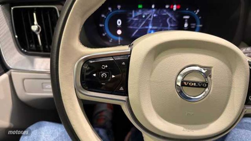 Volvo XC 60 - foto 19