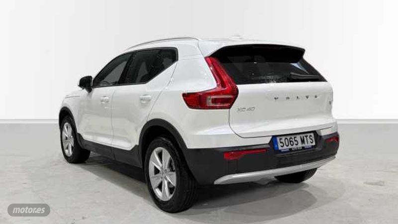 Volvo XC40 - foto 2