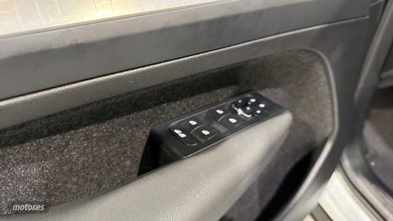 Volvo XC40 - foto 25