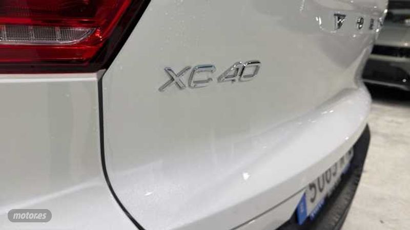 Volvo XC40 - foto 37