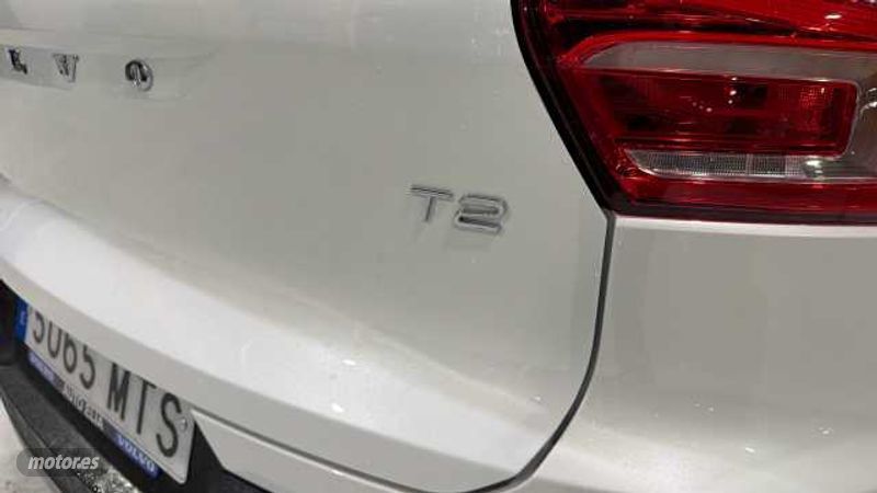 Volvo XC40 - foto 40