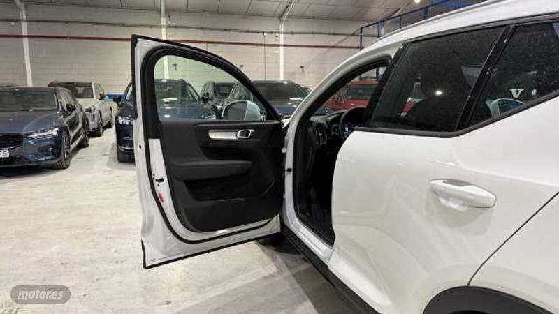 Volvo XC40 - foto 45