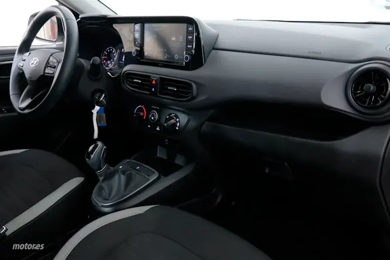 Hyundai i10 - foto 12