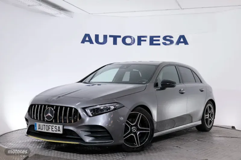 Mercedes Clase A A180 D AMG AUTO 109CV 5P # NAVY, PARKTRONIC de 2018 con 112.400 Km por 19.350 EUR. ...