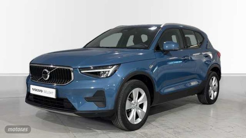 Volvo XC40 Core, B3 Mild Hybrid, Gasolina de 2024 con 28.635 Km por 33.400 EUR. en Alicante