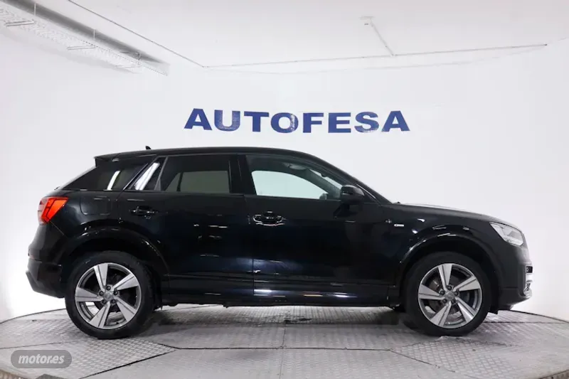 Audi Q2 - foto 8