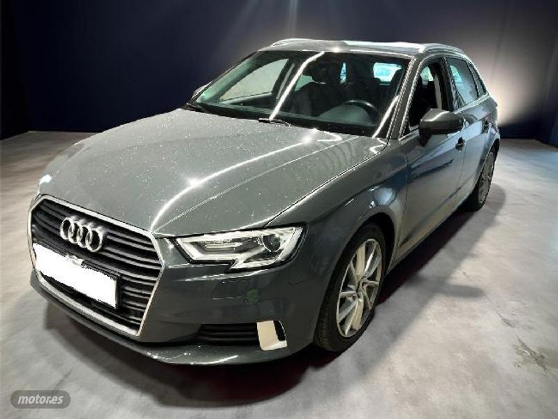 Audi A3 2.0 tdi  Sport GPS LED  de 2018 con 90.000 Km por 20.500 EUR. en Granada
