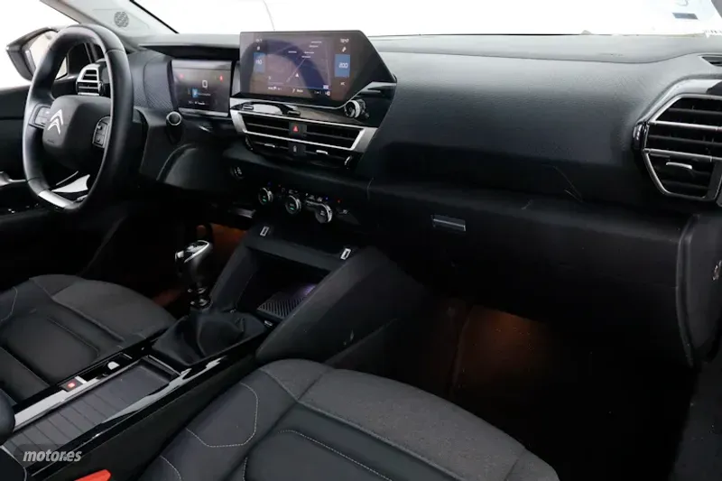 Citroen C4 - foto 12