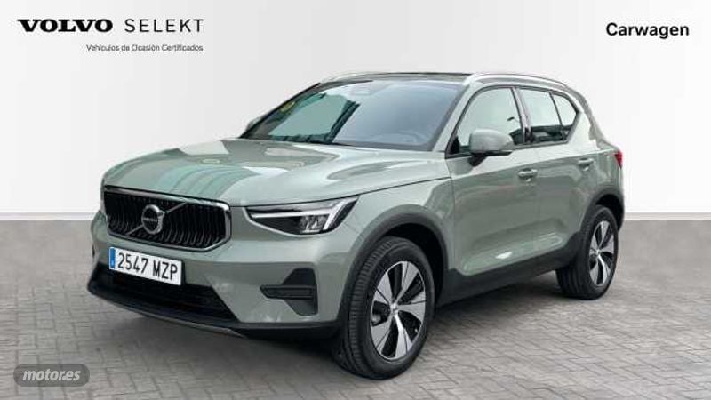 Volvo XC40 CORE B3 MILD HYBRID de 2025 con 8.000 Km por 36.200 EUR. en Vizcaya