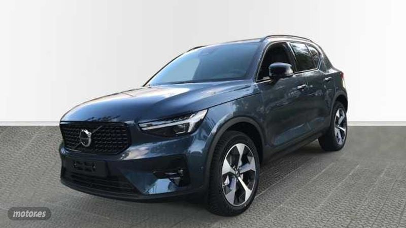 Volvo XC40 2.0 B3 PLUS DARK AUTO 5P de 2025 con 2 Km por 44.200 EUR. en Vizcaya