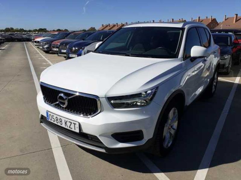Volvo XC40 TODOTERRENO 2.0 D3 BUSINESS PLUS 150CV 5P de 2019 con 81.459 Km por 26.500 EUR. en Sevilla
