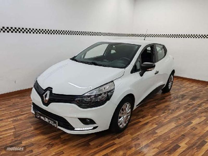 Renault Clio 1.5dci Energy Business 55kw de 2018 con 239.000 Km por 7.990 EUR. en Barcelona