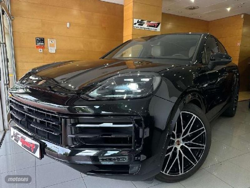 Porsche Cayenne Coupe E-hybrid Aut. de 2025 con 7.000 Km por 132.500 EUR. en Barcelona