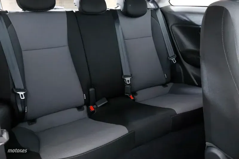 Hyundai i20 - foto 19