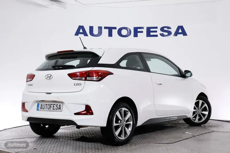 Hyundai i20 - foto 7