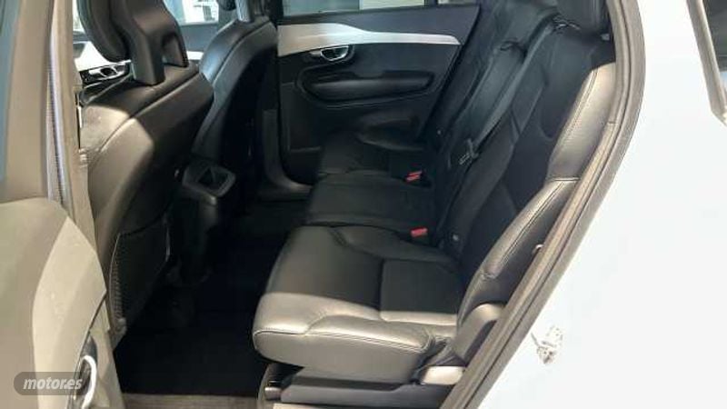 Volvo XC 90 - foto 10