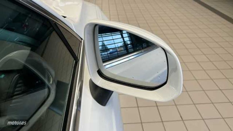 Volvo XC 90 - foto 17