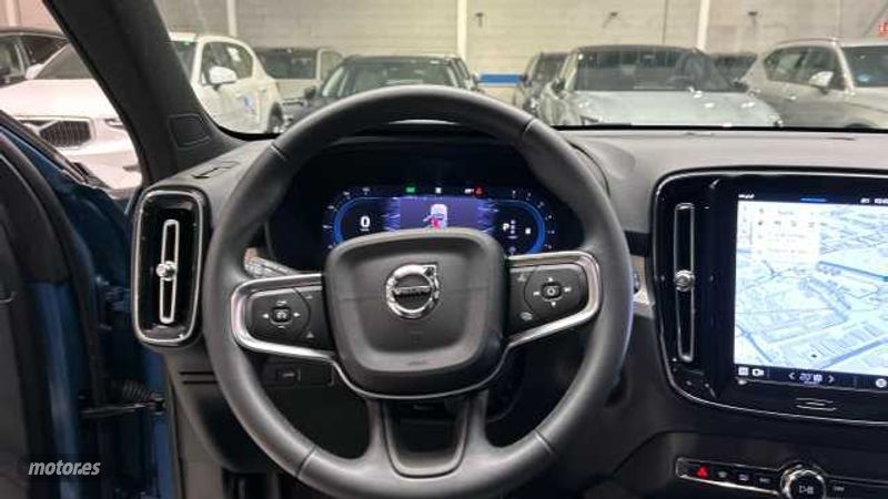 Volvo XC40 - foto 10