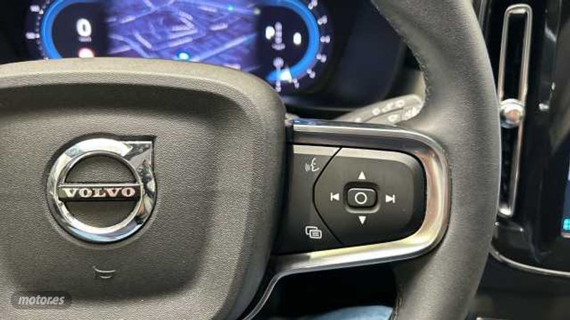Volvo XC40 - foto 19