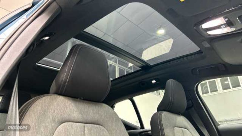 Volvo XC40 - foto 27