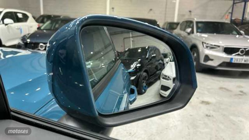 Volvo XC40 - foto 28