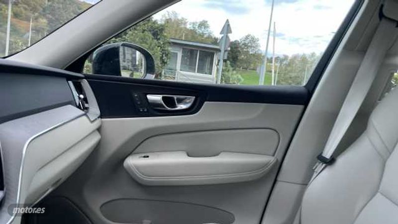 Volvo XC 60 - foto 26