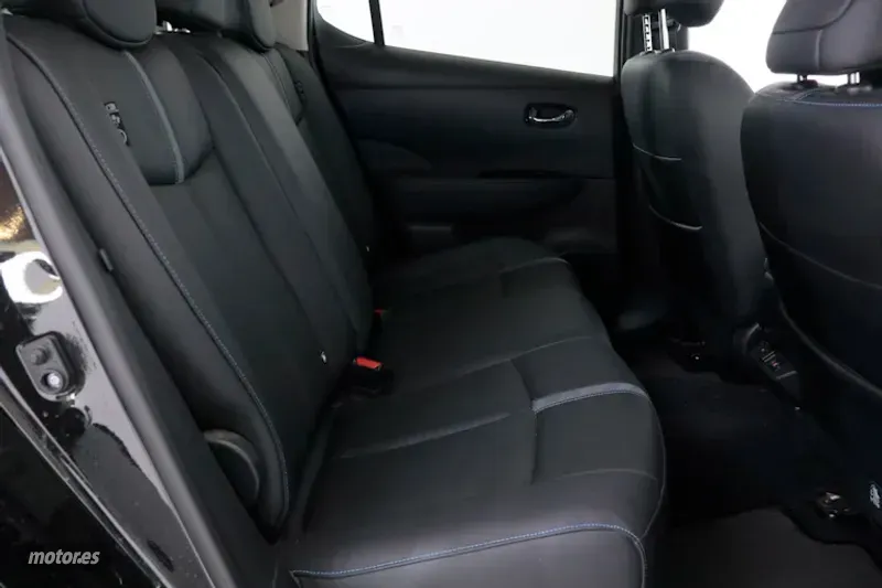 Nissan Leaf - foto 20