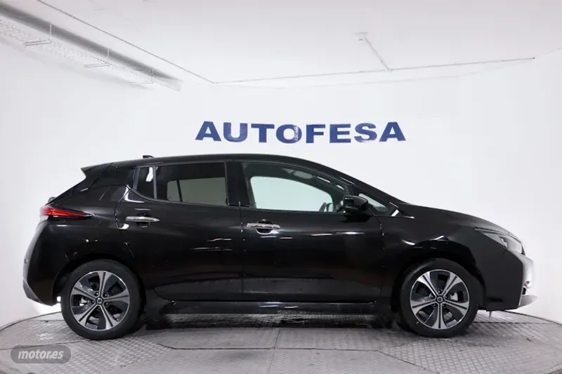 Nissan Leaf - foto 9