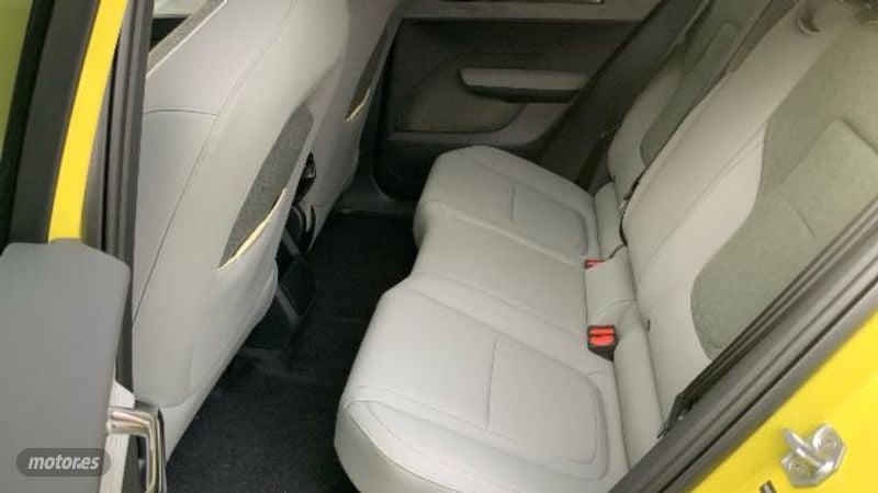 Volvo EX30 - foto 10