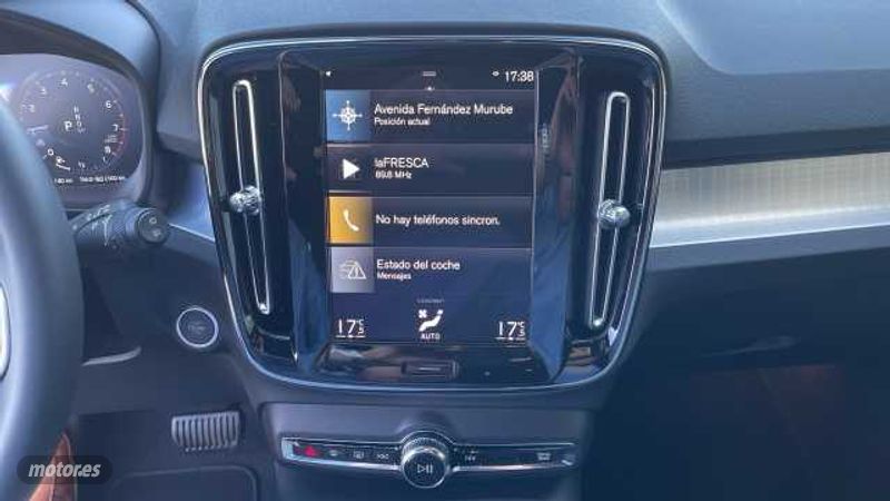 Volvo XC40 - foto 12