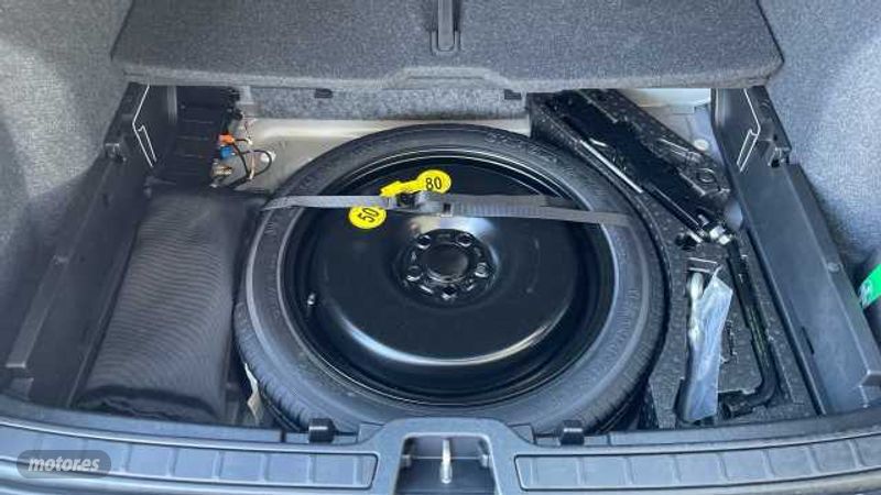 Volvo XC40 - foto 17