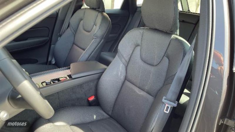 Volvo XC 60 - foto 3