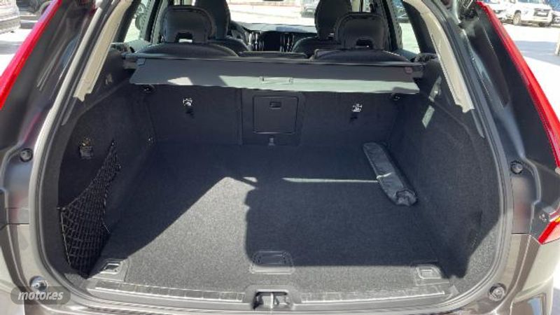 Volvo XC 60 - foto 5