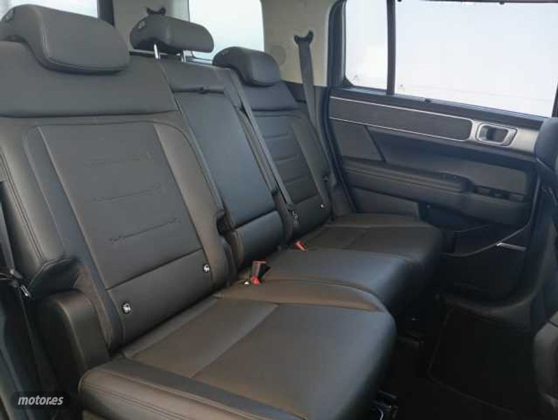 Hyundai Santa Fe - foto 10