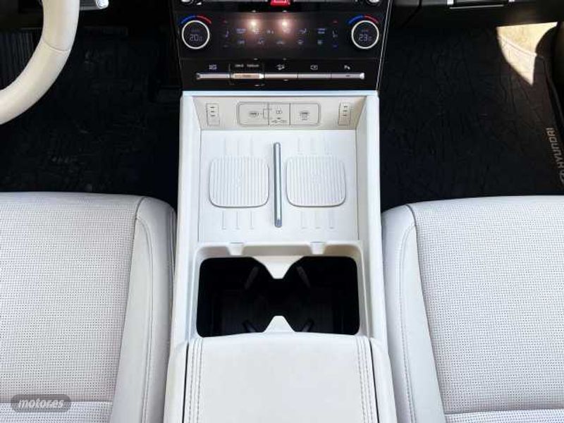 Hyundai Santa Fe - foto 11