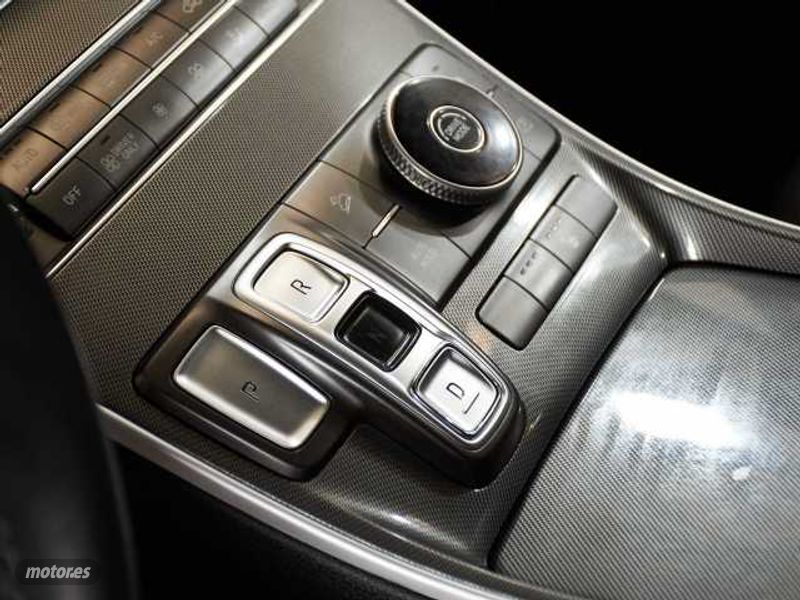 Hyundai Santa Fe - foto 5