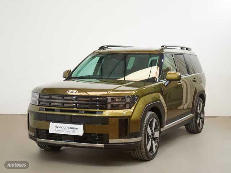 Hyundai Santa Fe Santa Fe 1.6TGDI HEV Tecno 4WD 6AT de 2024 con 13.100 Km por 49.990 EUR. en Cadiz