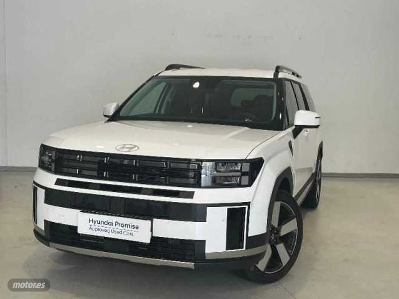 Hyundai Santa Fe Santa Fe 1.6TGDI HEV Tecno 4WD 6AT de 2024 con 15.000 Km por 50.800 EUR. en Ourense