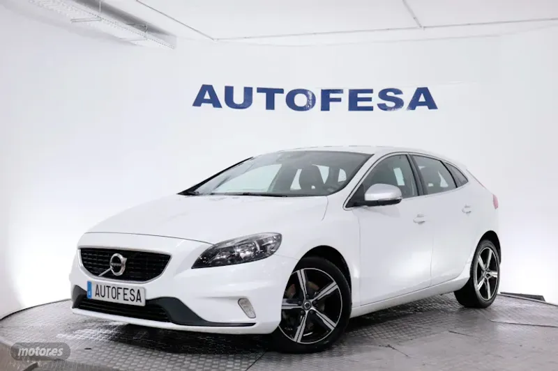 Volvo V 40