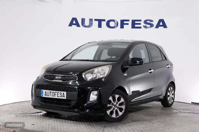 Kia Picanto 1.0 ECO DYNAMICS X TECH 66CV 5P de 2015 con 63.600 Km por 7.250 EUR. en Madrid